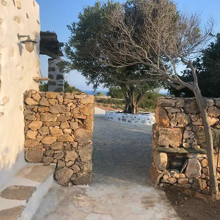 Holiday home Eleonas Villas, Near Lolantonis Parikia (Paros)