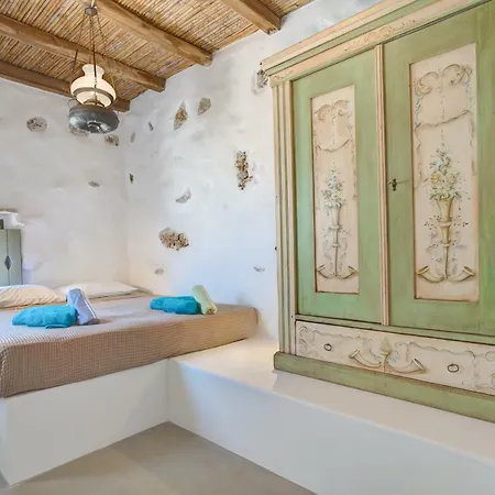 Holiday home Eleonas Villas, Near Lolantonis Parikia (Paros)