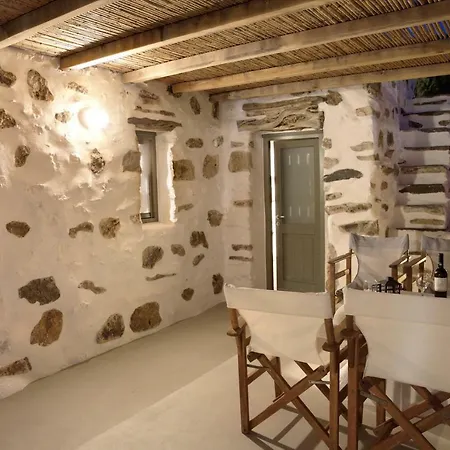 Holiday home Eleonas Villas, Near Lolantonis Parikia (Paros)